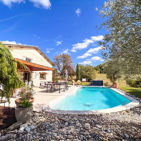 Casa Guillarmou - Evasion Enchantee Avec Piscine Chauffee, & Clim - Vue Exceptionnelle Semesterbostad